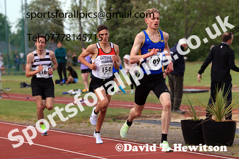 The 3000 metres, 2025 NEGP No 2, Monkton Stadium, Wednesday, May 28th. Photo: David T. Hewitson/Sports for All Pics